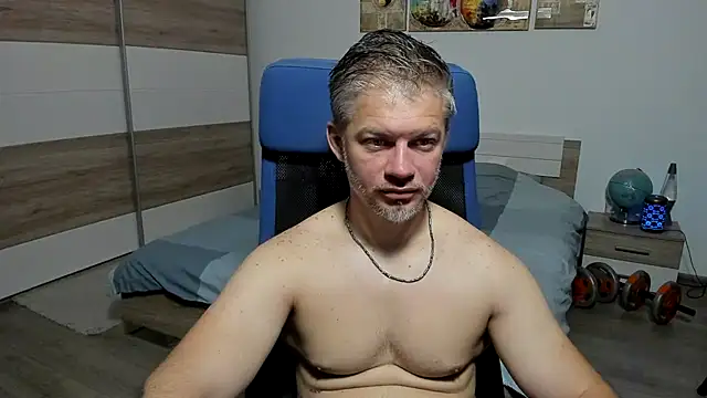 Snapshot of RobbyShawz chatting on June 2026 04:25:02 AM RobbyShawz online show from June 2026 04:25:02 AM