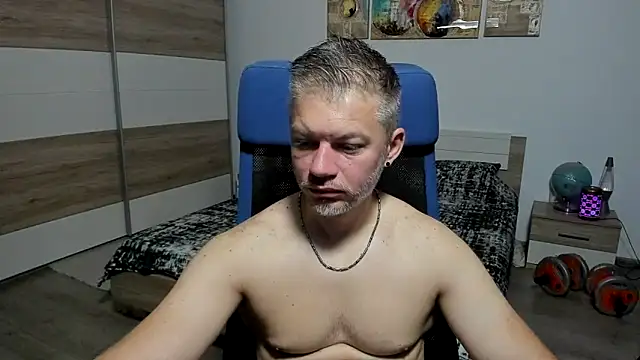 Snapshot of RobbyShawz chatting on June 2026 04:26:02 AM RobbyShawz online show from June 2026 04:26:02 AM
