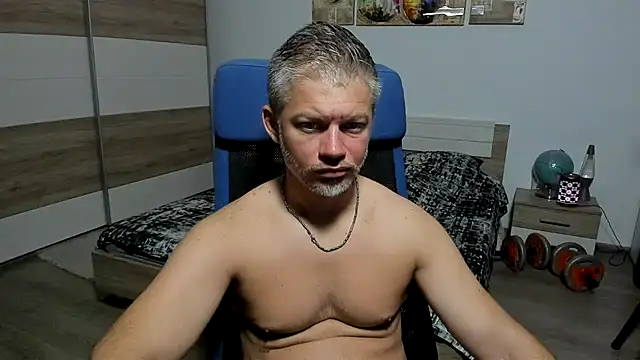 Snapshot of RobbyShawz chatting on July 2026 04:18:01 AM RobbyShawz online show from July 2026 04:18:01 AM
