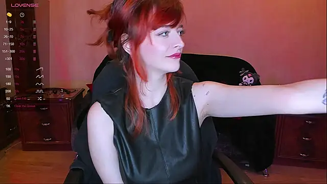 Mary Yolo online show from December 2024 07:38:01 AM