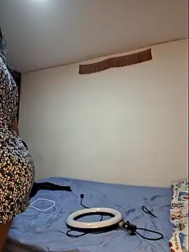 Natashariley1 online show from December 2024 10:14:01 AM