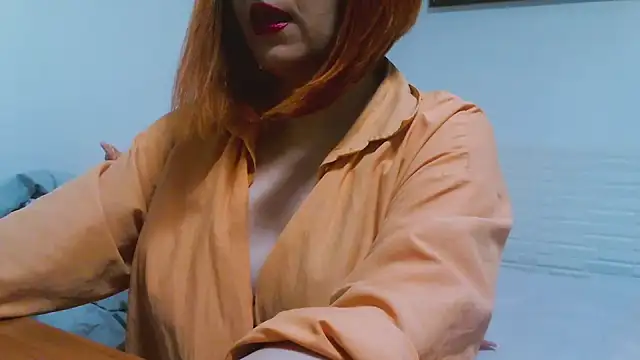 Snapshot of MashaYeah777 chatting on October 2025 01:52:02 AM MashaYeah777 online show from October 2025 01:52:02 AM