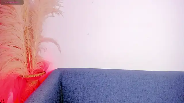 Rianamanson online show from April 2026 05:35:01 AM