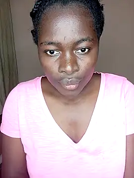 Snapshot of _cutemelania chatting on November 2025 09:04:01 AM cutemelania online show from November 2025 09:04:01 AM