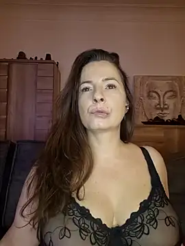 cristalines online show from October 2025 05:58:02 PM