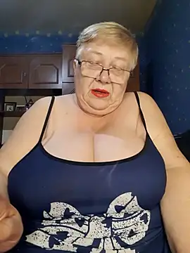 Lena Gaby online show from October 2025 06:43:01 PM