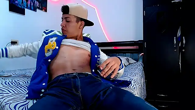 littleyork online show from February 2025 11:57:02 AM