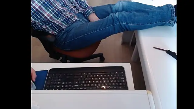 dutchpornking online show from February 2025 02:02:01 PM