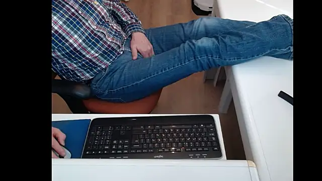 dutchpornking online show from March 2025 04:01:02 PM