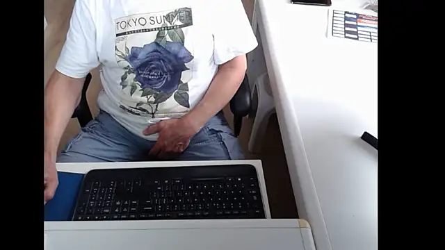 Snapshot of dutchpornking chatting on July 2026 06:40:02 AM dutchpornking online show from July 2026 06:40:02 AM