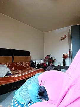 Chriss Tinaa online show from March 2025 05:33:02 AM