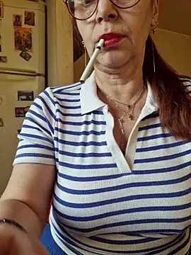 Snapshot of Chriss_Tinaa chatting on March 2026 05:24:01 AM Chriss Tinaa online show from March 2026 05:24:01 AM