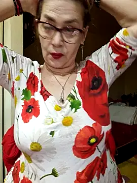 Snapshot of Chriss_Tinaa chatting on April 2026 02:55:01 AM Chriss Tinaa online show from April 2026 02:55:01 AM