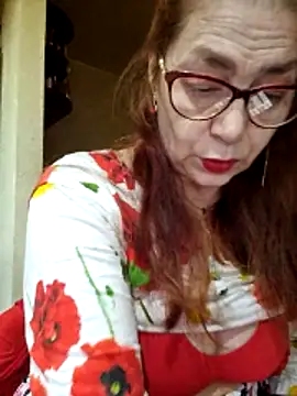 Snapshot of Chriss_Tinaa chatting on April 2026 03:34:01 AM Chriss Tinaa online show from April 2026 03:34:01 AM