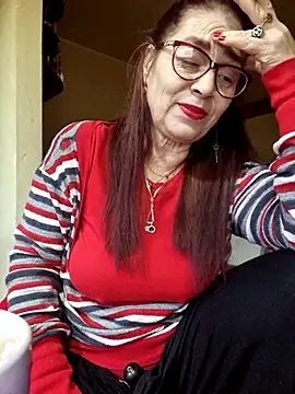 Snapshot of Chriss_Tinaa chatting on April 2026 03:53:01 AM Chriss Tinaa online show from April 2026 03:53:01 AM