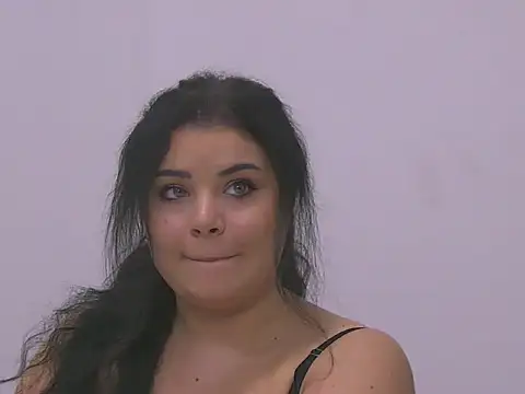 BustyMadison online show from October 2025 06:10:01 AM