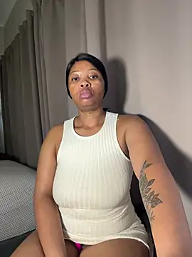 Snapshot of cherrybabe76 chatting on February 2025 03:01:02 PM cherrybabe76 online show from February 2025 03:01:02 PM