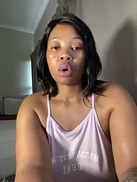 Snapshot of cherrybabe76 chatting on February 2025 02:57:01 PM cherrybabe76 online show from February 2025 02:57:01 PM