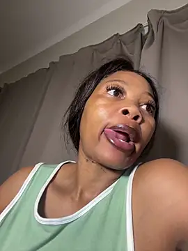 Snapshot of cherrybabe76 chatting on March 2025 08:54:01 PM cherrybabe76 online show from March 2025 08:54:01 PM