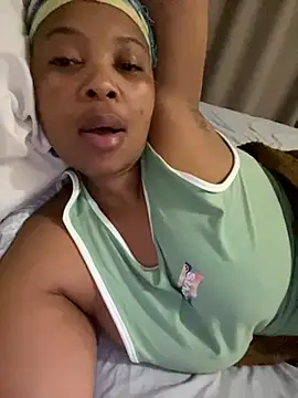 Snapshot of cherrybabe76 chatting on September 2025 05:34:01 PM cherrybabe76 online show from September 2025 05:34:01 PM