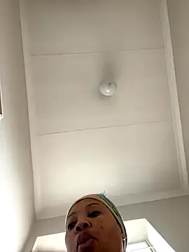 Snapshot of cherrybabe76 chatting on September 2025 06:24:01 AM cherrybabe76 online show from September 2025 06:24:01 AM