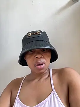 Snapshot of cherrybabe76 chatting on October 2025 06:36:01 AM cherrybabe76 online show from October 2025 06:36:01 AM