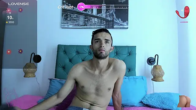 Snapshot of latinos-loverss chatting on December 2024 01:07:01 AM latinos-loverss online show from December 2024 01:07:01 AM