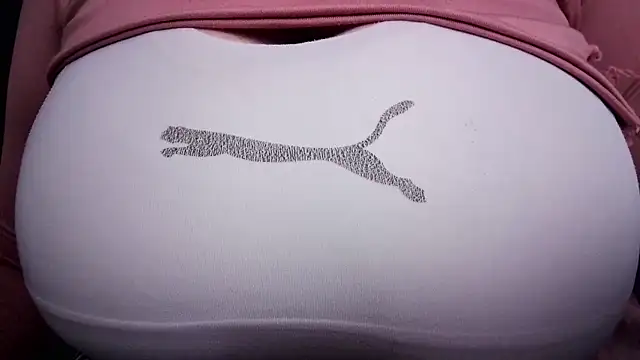 AnnyelinnaLove online show from January 2026 03:42:02 AM