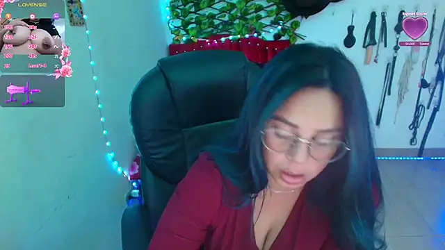 Snapshot of elektra_32 chatting on March 2026 05:13:01 AM elektra 32 online show from March 2026 05:13:01 AM