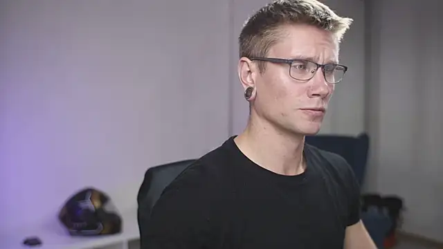 kevin-park online show from September 2025 12:28:02 PM