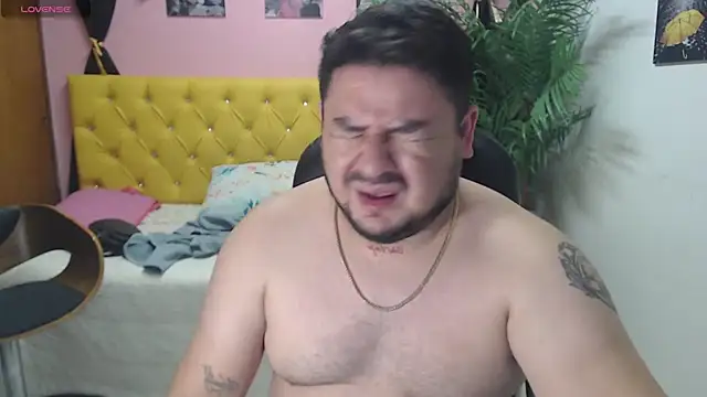 oso dirty  online show from February 2025 05:26:02 PM