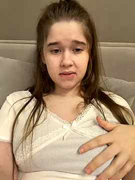 HornyGirlH online show from January 2026 01:30:01 AM