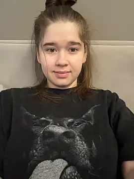 Snapshot of HornyGirlH chatting on March 2026 04:49:01 AM HornyGirlH online show from March 2026 04:49:01 AM