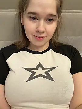 Snapshot of HornyGirlH chatting on March 2026 03:44:02 AM HornyGirlH online show from March 2026 03:44:02 AM