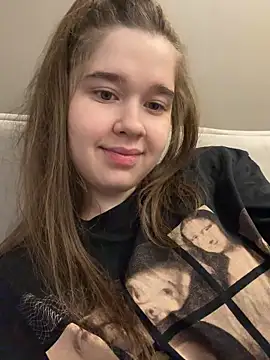 Snapshot of HornyGirlH chatting on March 2026 01:11:02 AM HornyGirlH online show from March 2026 01:11:02 AM