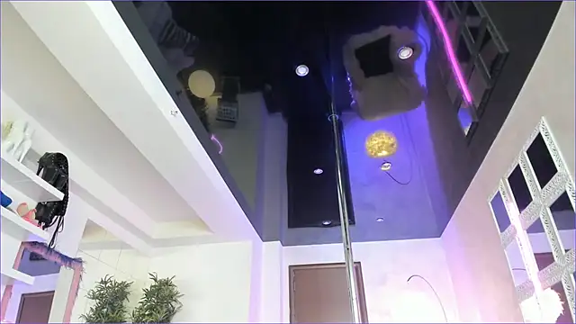 Snapshot of LisaAkira chatting on October 2025 06:56:01 AM LisaAkira online show from October 2025 06:56:01 AM