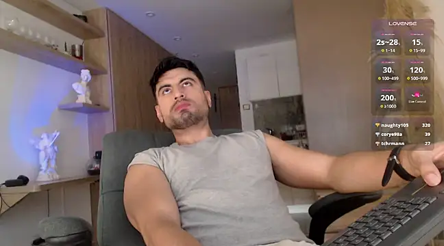 Snapshot of bradley_muscle chatting on March 2025 09:13:01 PM bradley muscle online show from March 2025 09:13:01 PM