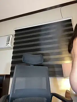 Snapshot of MISSANACONDA chatting on March 2025 04:09:01 PM MISSANACONDA online show from March 2025 04:09:01 PM