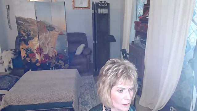 SindeeDix online show from June 2026 01:35:02 PM