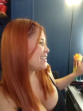 jnilu1227 online show from December 2024 07:27:02 PM