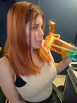 jnilu1227 online show from December 2024 04:18:02 AM