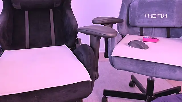 hotblonds online show from January 2025 07:17:01 AM