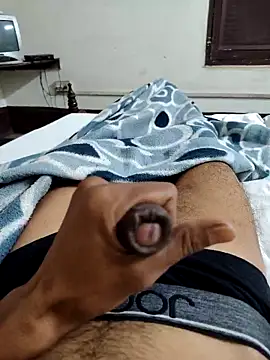 Snapshot of Ronykhatri chatting on December 2025 01:18:01 PM Ronykhatri online show from December 2025 01:18:01 PM