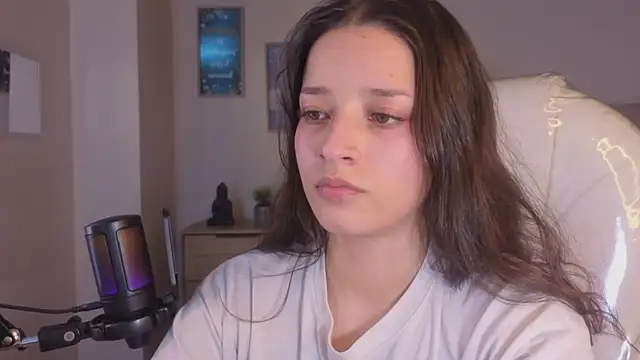 Amaia Daniells online show from January 2026 04:18:02 AM