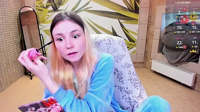 Snapshot of fleximona chatting on April 2026 10:12:02 AM fleximona online show from April 2026 10:12:02 AM