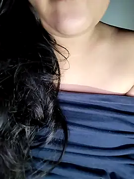 Annerae online show from September 2025 05:27:02 PM