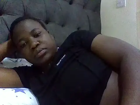 cute-marianna online show from September 2025 03:52:01 AM