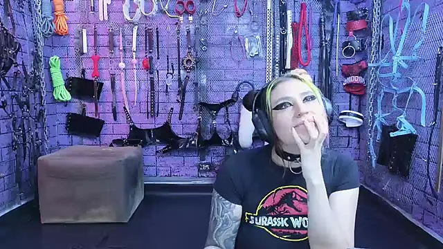 Snapshot of PANDORANEZZ chatting on January 2025 07:14:01 AM PANDORANEZZ online show from January 2025 07:14:01 AM