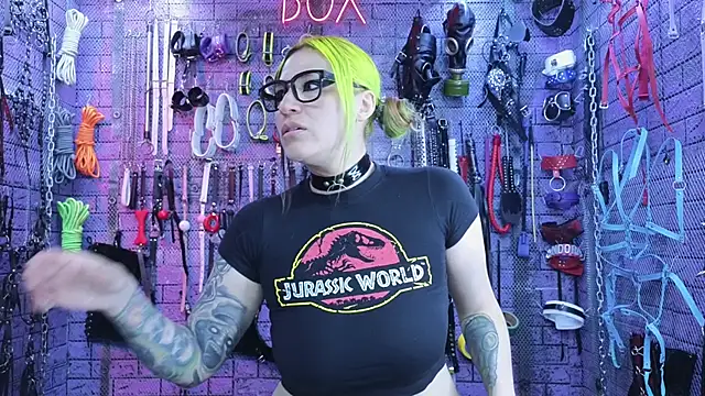 Snapshot of PANDORANEZZ chatting on February 2025 03:45:01 AM PANDORANEZZ online show from February 2025 03:45:01 AM