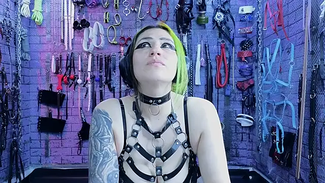 Snapshot of PANDORANEZZ chatting on March 2025 08:55:01 AM PANDORANEZZ online show from March 2025 08:55:01 AM